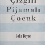 Cizgili Pijamali Cocuk
